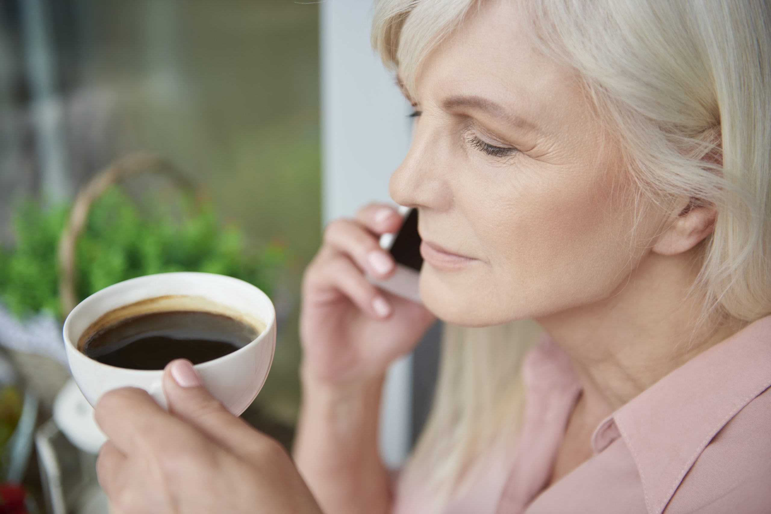 Gossips and a cup of coffee