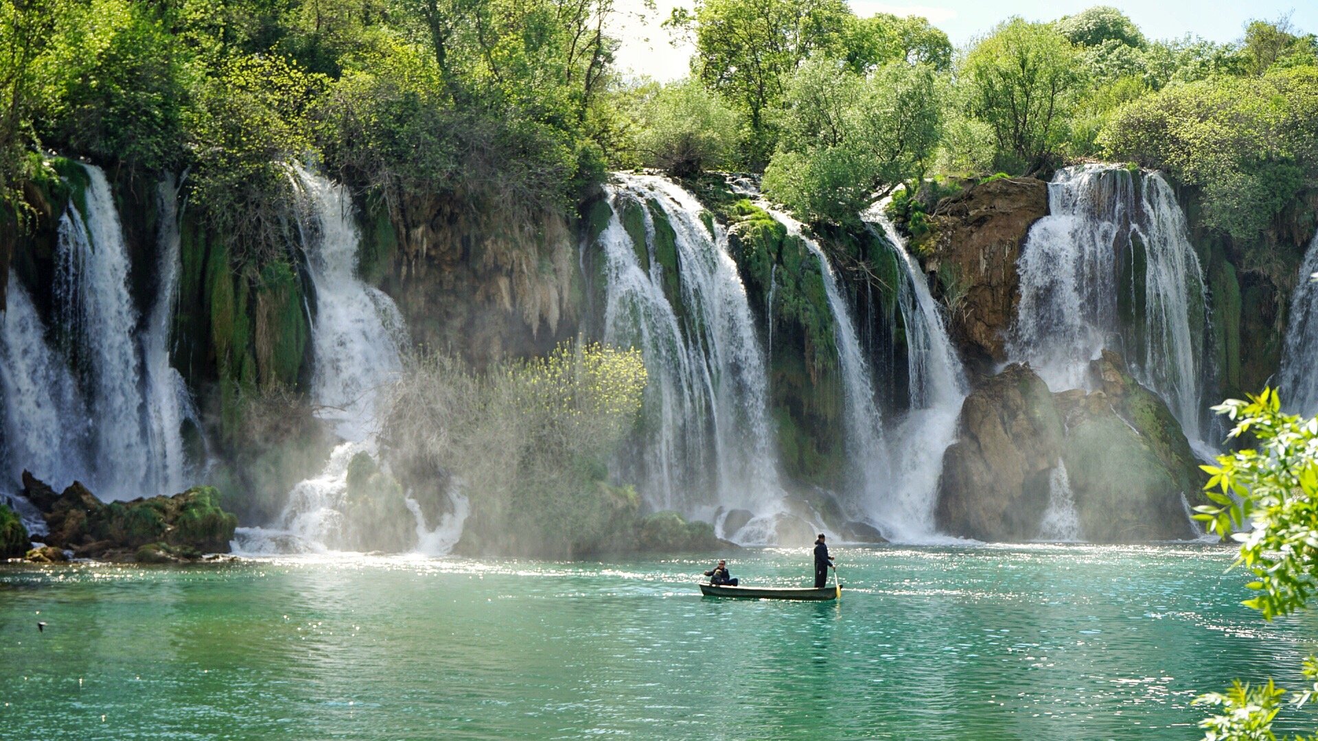 green-vacation-holidays-people-sailing-waterfall-nature-water-travel-river-tourist-boat-power_t20_RwddGv