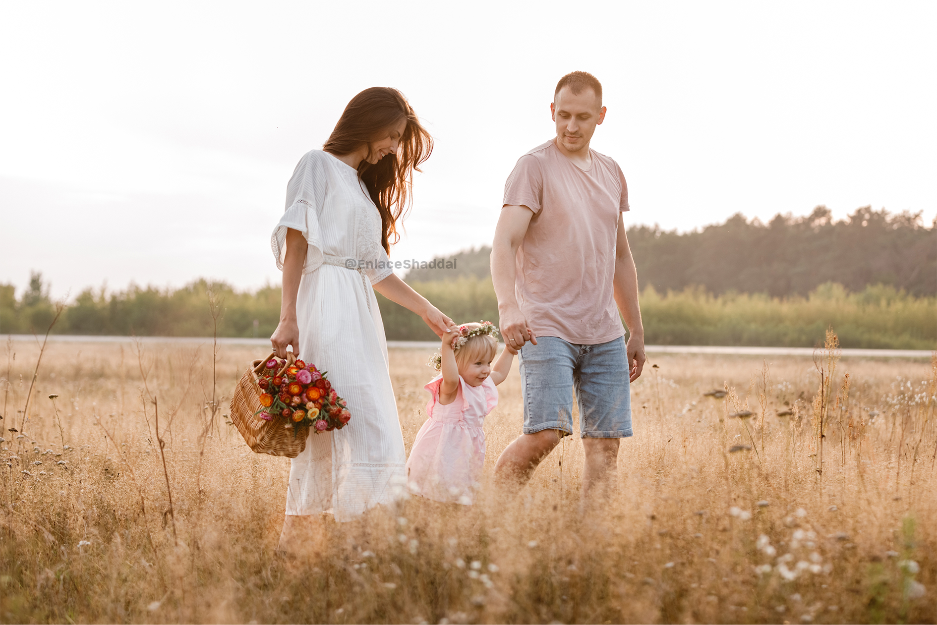 portrait-of-happy-family-mom-dad-and-daughter-wa-2023-11-27-05-19-48-utc