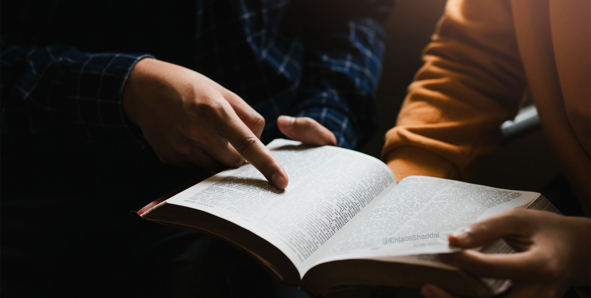 two-lovers-studying-the-bible-it-is-god-s-love-for-2023-11-27-05-14-29-utc